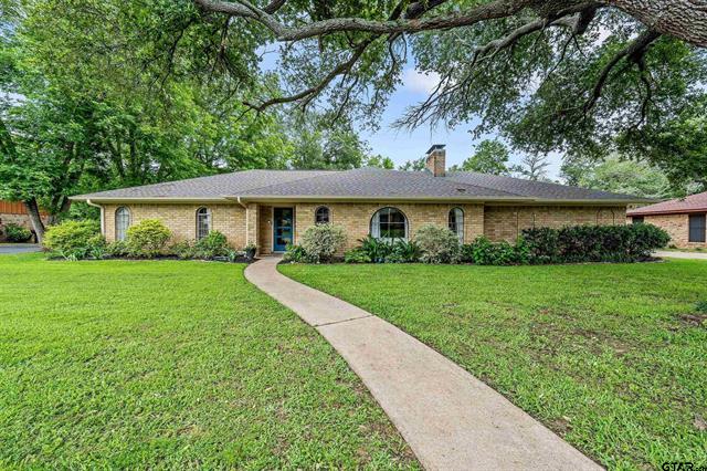1109 Brookhollow Drive